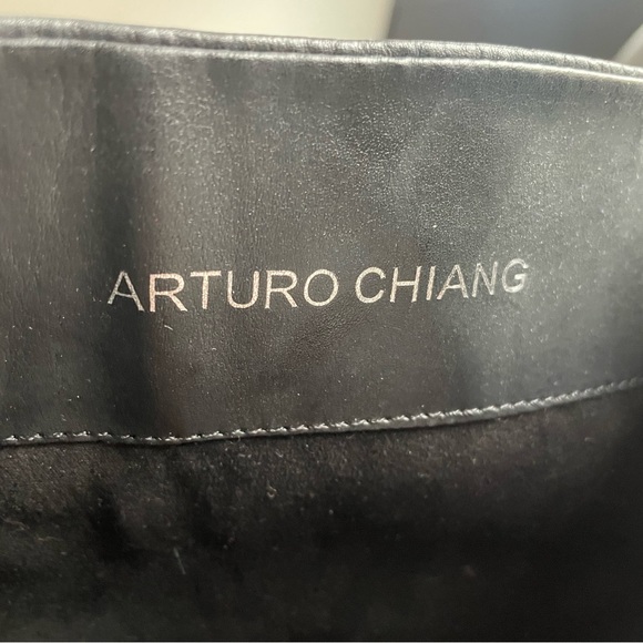 Arturo Chiang Knee-Length Black Leather Boots - Picture 12 of 12